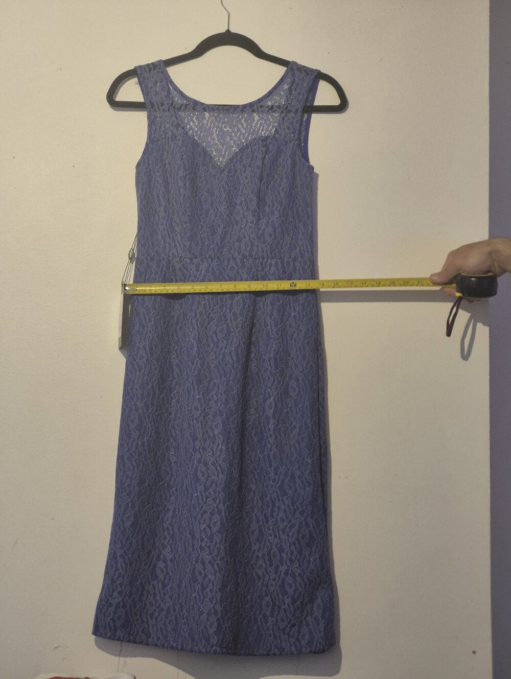 Dress - Picture 3 of 5